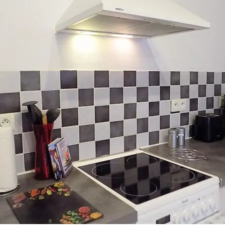 Revy 4 - Confort Et Equipe - Centre Apartment