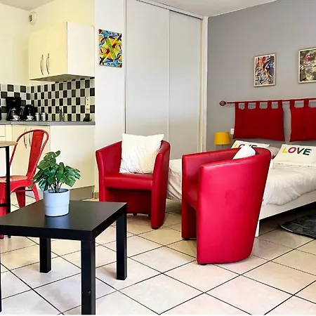 Revy 4 - Confort Et Equipe - Centre Apartamento *