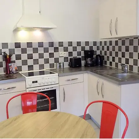 Revy 4 - Confort Et Equipe - Centre Apartament Néris-les-Bains